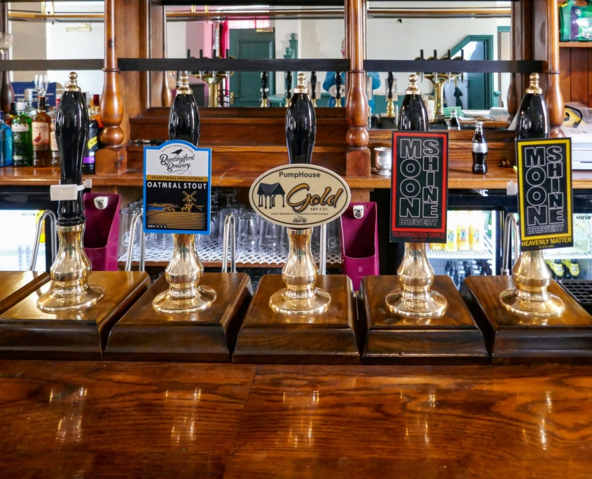 railway_pub_beer_lineup